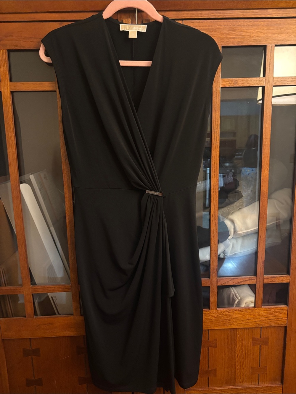 Michael Kors Black Twist-Detail V-Neck Midi Dress